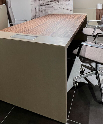 Easton – Wood Veneer Executive Desk with Optional Return and Leather Insert 07 Img