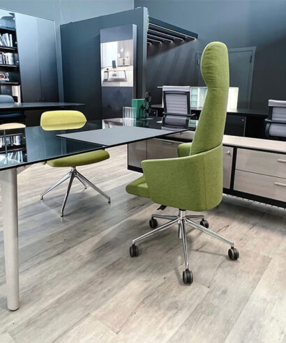 Reine 1 – Glass Top Executive Desk with A Leg & Optional Credenza Unit 05 img