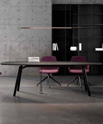 Reine 5 – Barrel Shaped Meeting Table 02