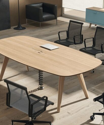 Reine 5 – Barrel Shaped Meeting Table 03