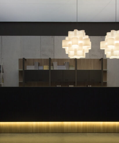 Zack 6 - Large Modular Reception Desk with Overhang Panel