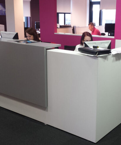 Zack 7 - L Shaped Reception Desk with Overhang Panel 03 img