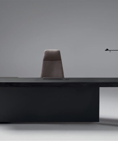 Talon – Modern Executive Desk with Credenza Unit and Optional Modesty Panel 05 img