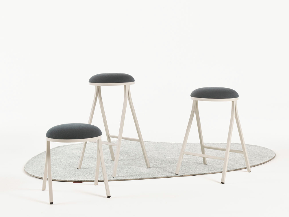 Dion – Upholstered Bar Stool with Metal Frame 02 Dion – Upholstered Bar Stool with Metal Frame 02