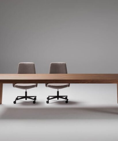 Talon 2 –  Rectangular Meeting Room Table
