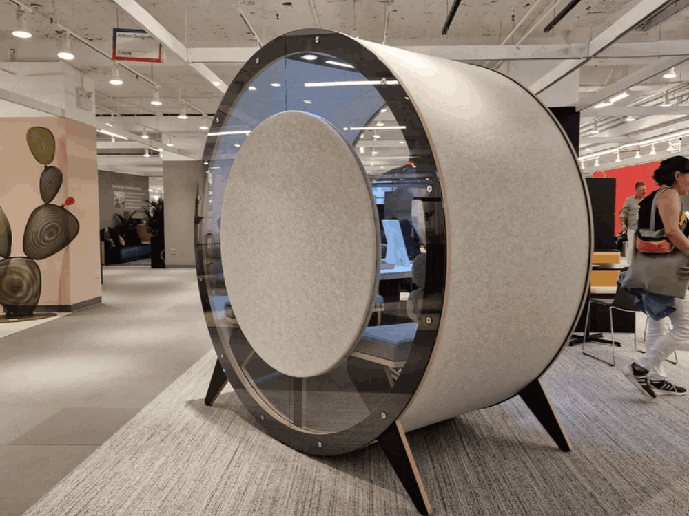 Brinox -Beautifully-Designed-Acoustic-Meeting-Pod-for-2-4-and-6-Persons-with-Optional-Acoustic-Backwall-08-img Brinox Beautifully Designed Acoustic Meeting Pod for 2 4 and 6 Persons with Optional Acoustic Backwall 08 img