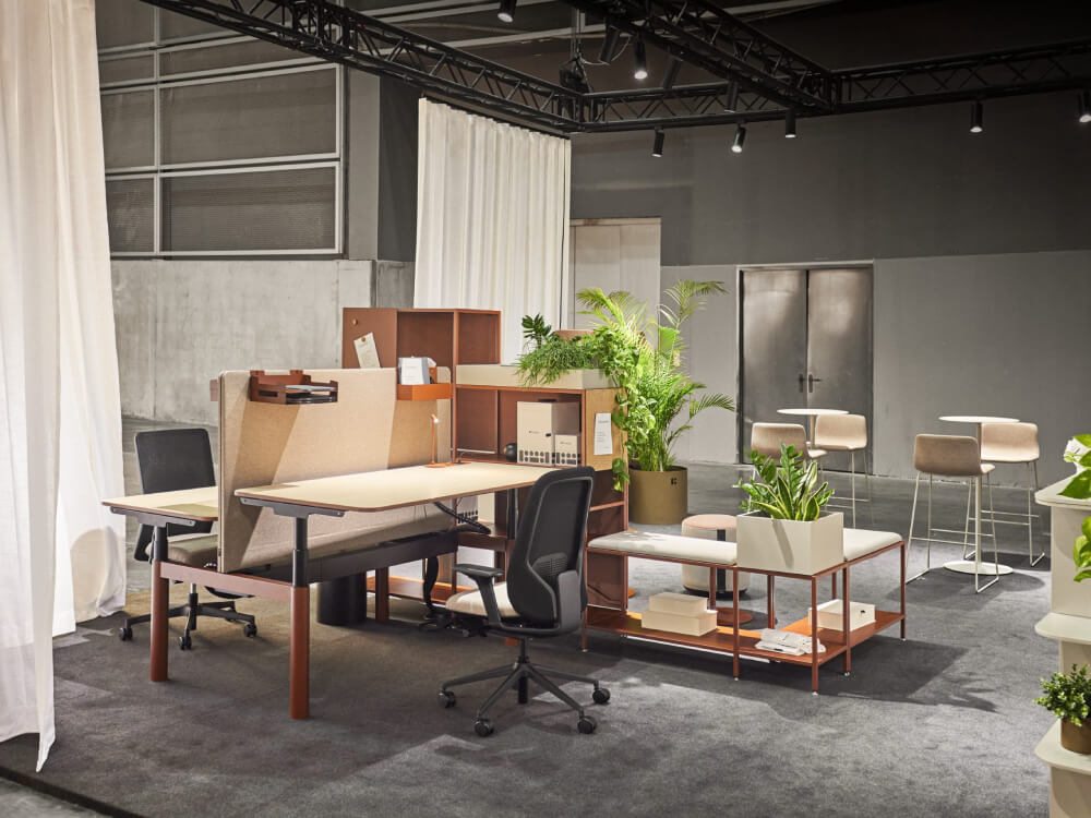 Nayara – Back to Back Height Adjustable Office Desk For 2 ,4 And 6 Persons 01 img Nayara – Back to Back Height Adjustable Office Desk For 2 4 And 6 Persons 01 img